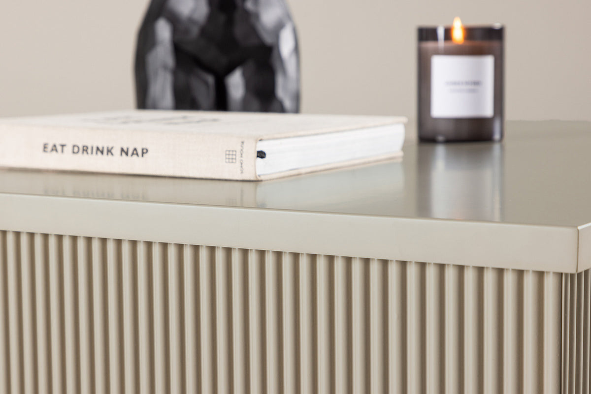 Lenox Sofatisch in Beige präsentiert im Onlineshop von KAQTU Design AG. Beistelltisch ist von Venture Home