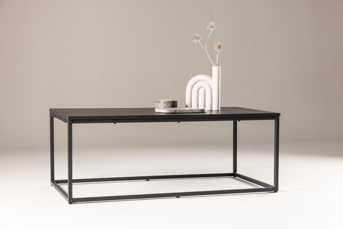 Mallan Sofatisch in Schwarz präsentiert im Onlineshop von KAQTU Design AG. Beistelltisch ist von Venture Home