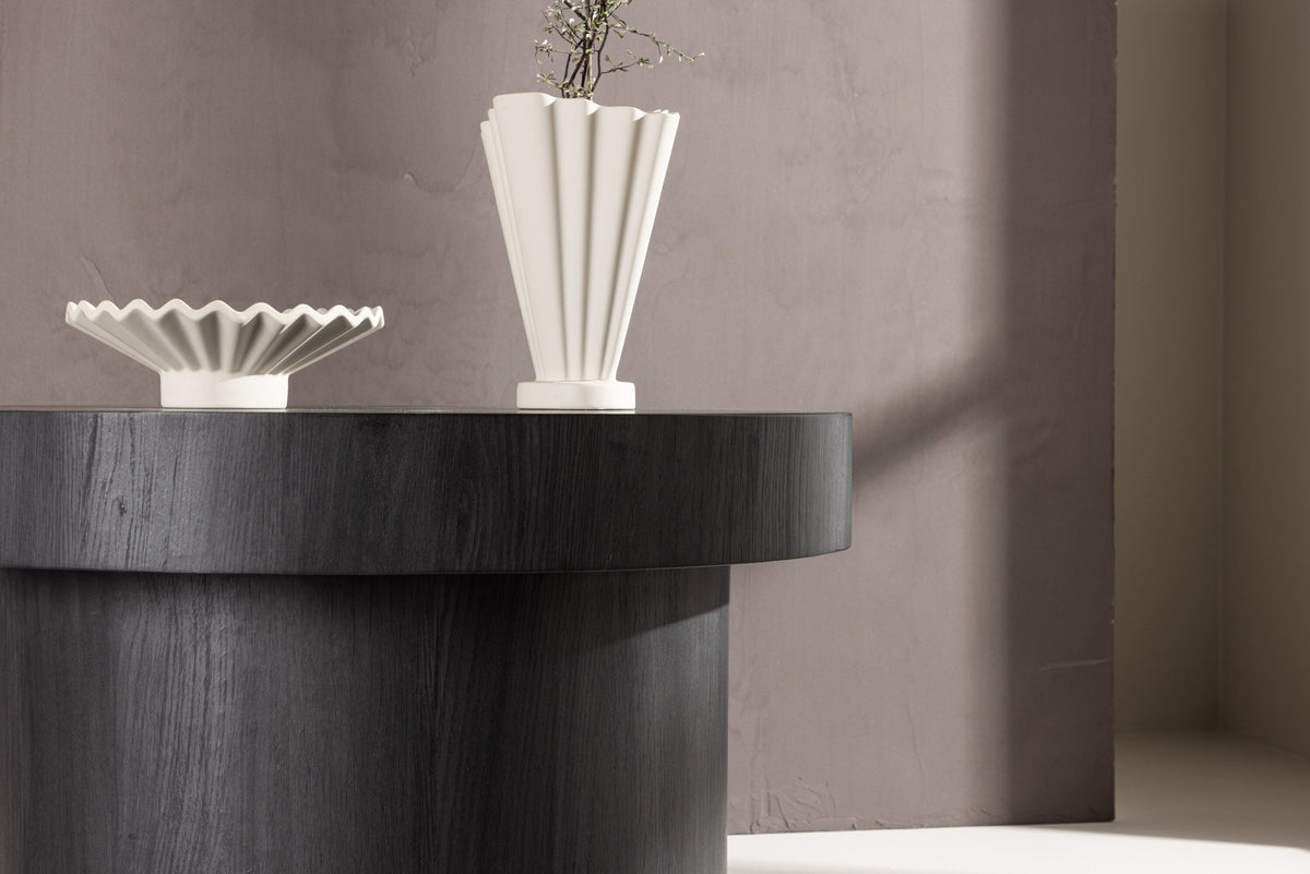 Malung Sofatisch in Schwarz präsentiert im Onlineshop von KAQTU Design AG. Beistelltisch ist von Venture Home