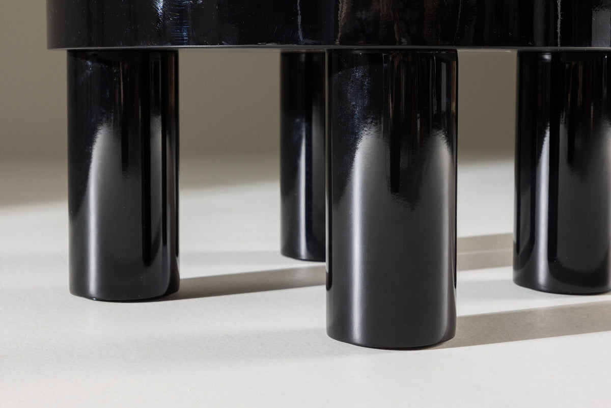 Varberg Sofatisch in Schwarz präsentiert im Onlineshop von KAQTU Design AG. Beistelltisch ist von Venture Home