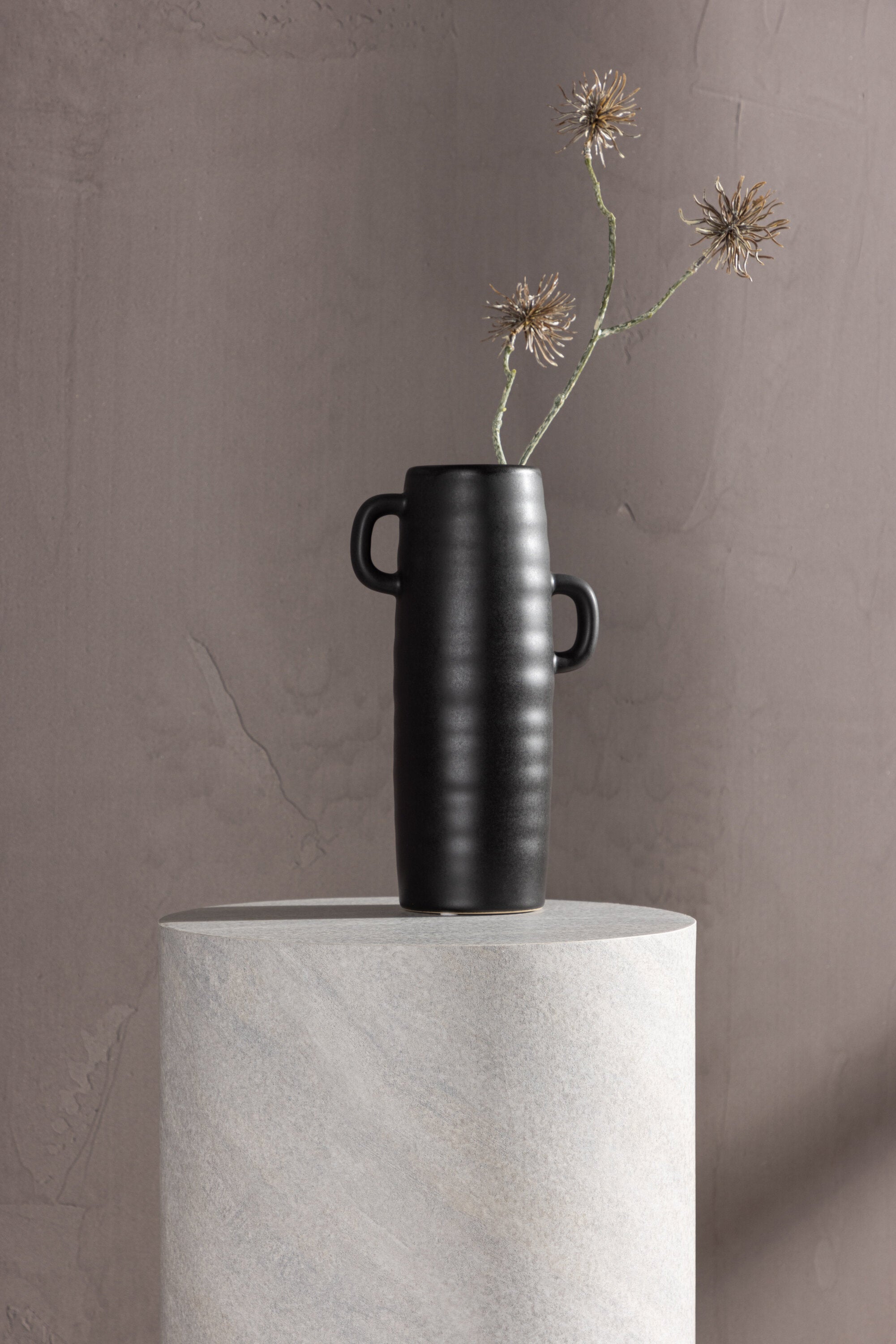 York Sofatisch in Grau präsentiert im Onlineshop von KAQTU Design AG. Beistelltisch ist von Venture Home