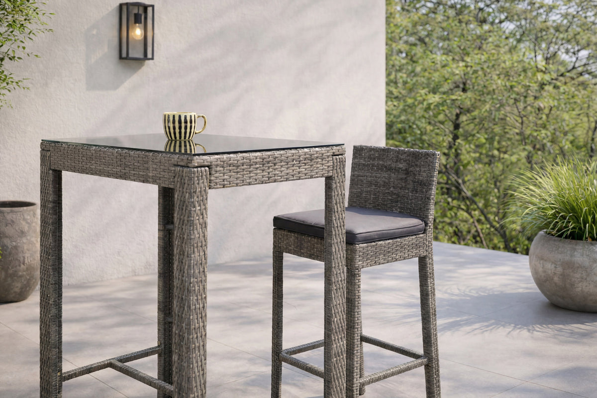Alo Bartisch Outdoor in Grau präsentiert im Onlineshop von KAQTU Design AG. Hochtisch Outdoor ist von Venture Home