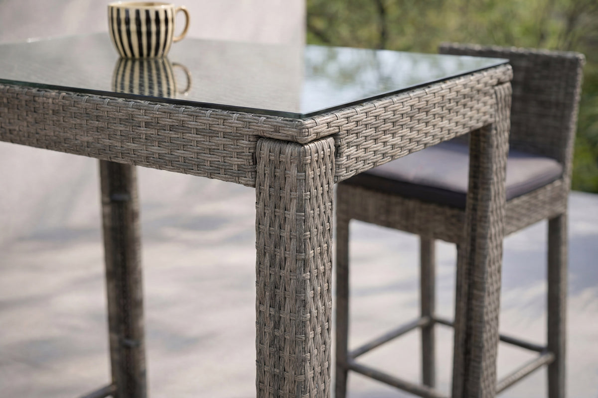 Alo Bartisch Outdoor in Grau präsentiert im Onlineshop von KAQTU Design AG. Hochtisch Outdoor ist von Venture Home
