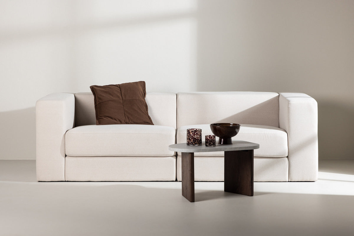 Lumi 3-Seat Sofa in Schwarz-Weiss präsentiert im Onlineshop von KAQTU Design AG. 3er Sofa ist von Venture Home