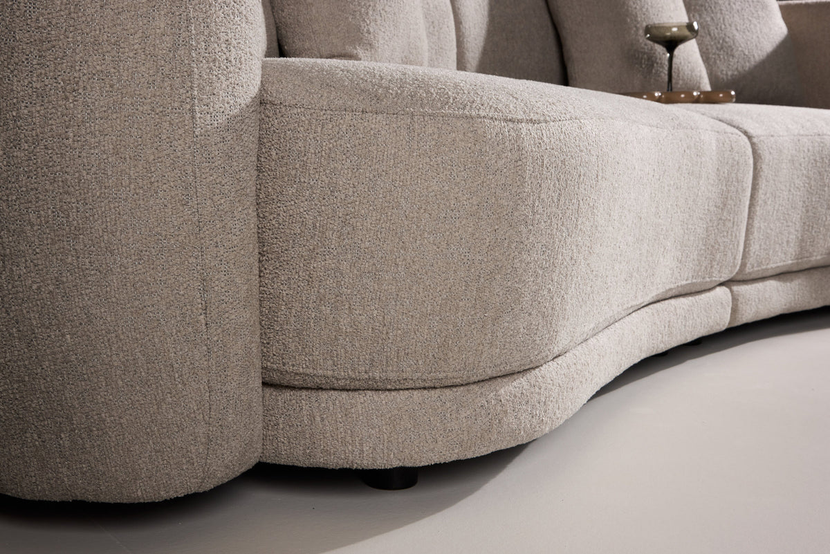 Cielo 3-Sitzer Sofa in Beige präsentiert im Onlineshop von KAQTU Design AG. 3er Sofa ist von Venture Home
