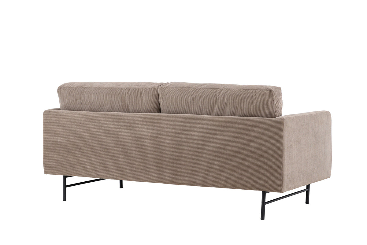 Sky 3-Seat Sofa in Braun präsentiert im Onlineshop von KAQTU Design AG. 3er Sofa ist von Venture Home