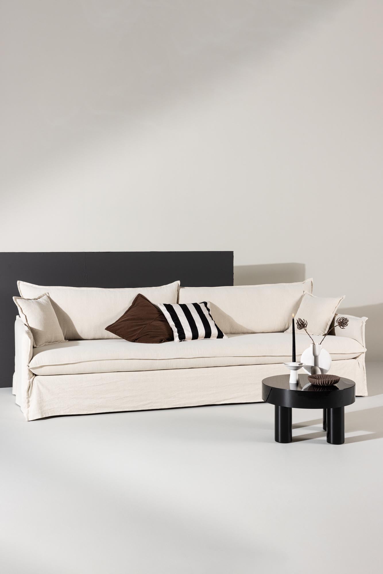 Nova 4-Seat Sofa