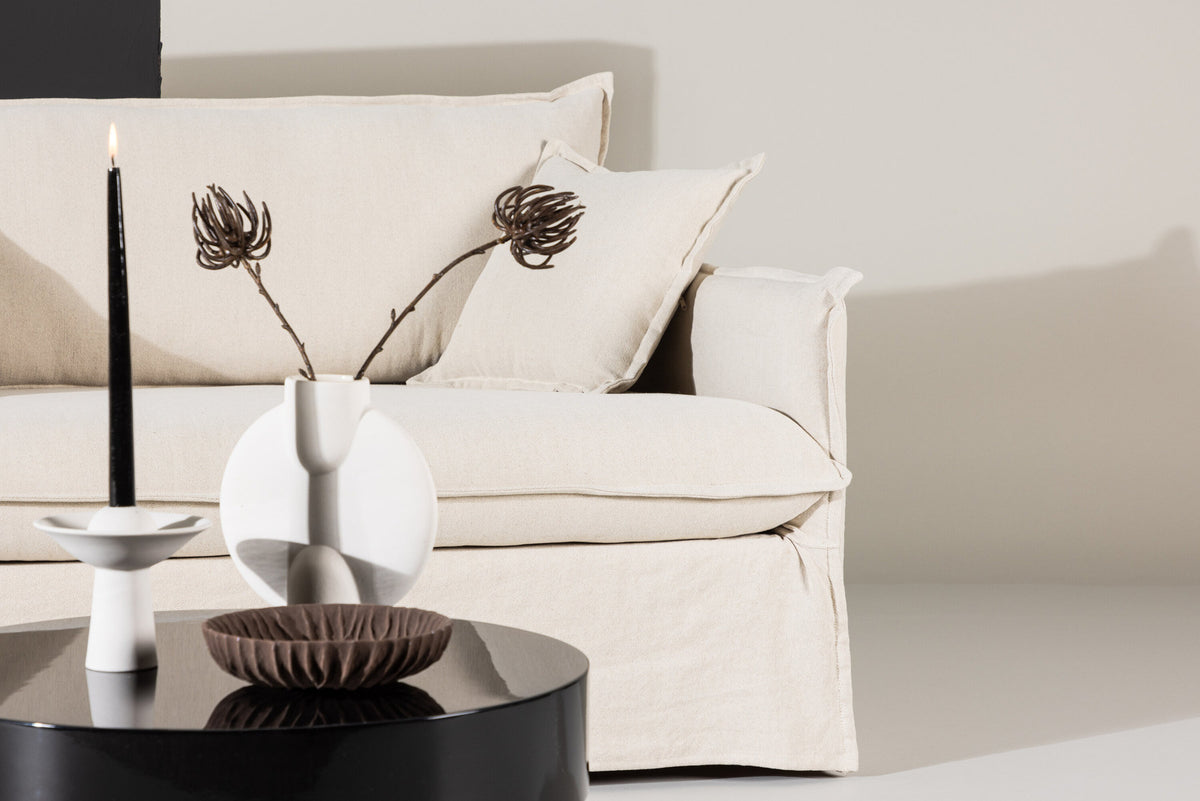 Nova 4-Seat Sofa in Beige präsentiert im Onlineshop von KAQTU Design AG. 4er Sofa ist von Venture Home