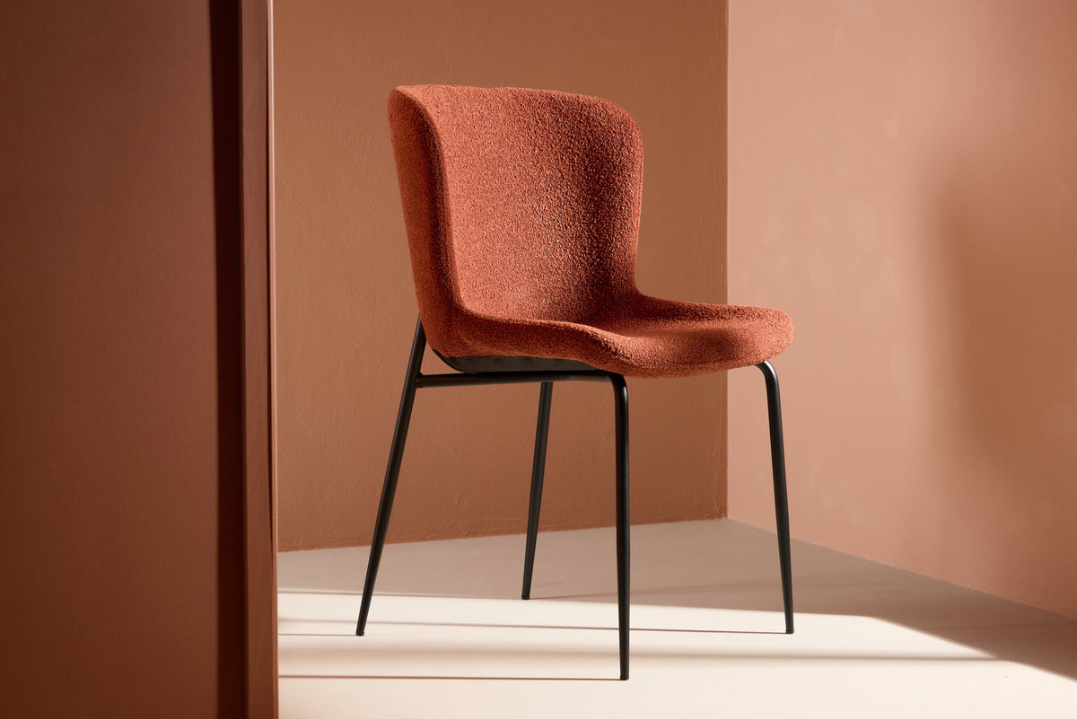 Modesto Esszimmerstuhl in Rot präsentiert im Onlineshop von KAQTU Design AG. Stuhl ist von Venture Home