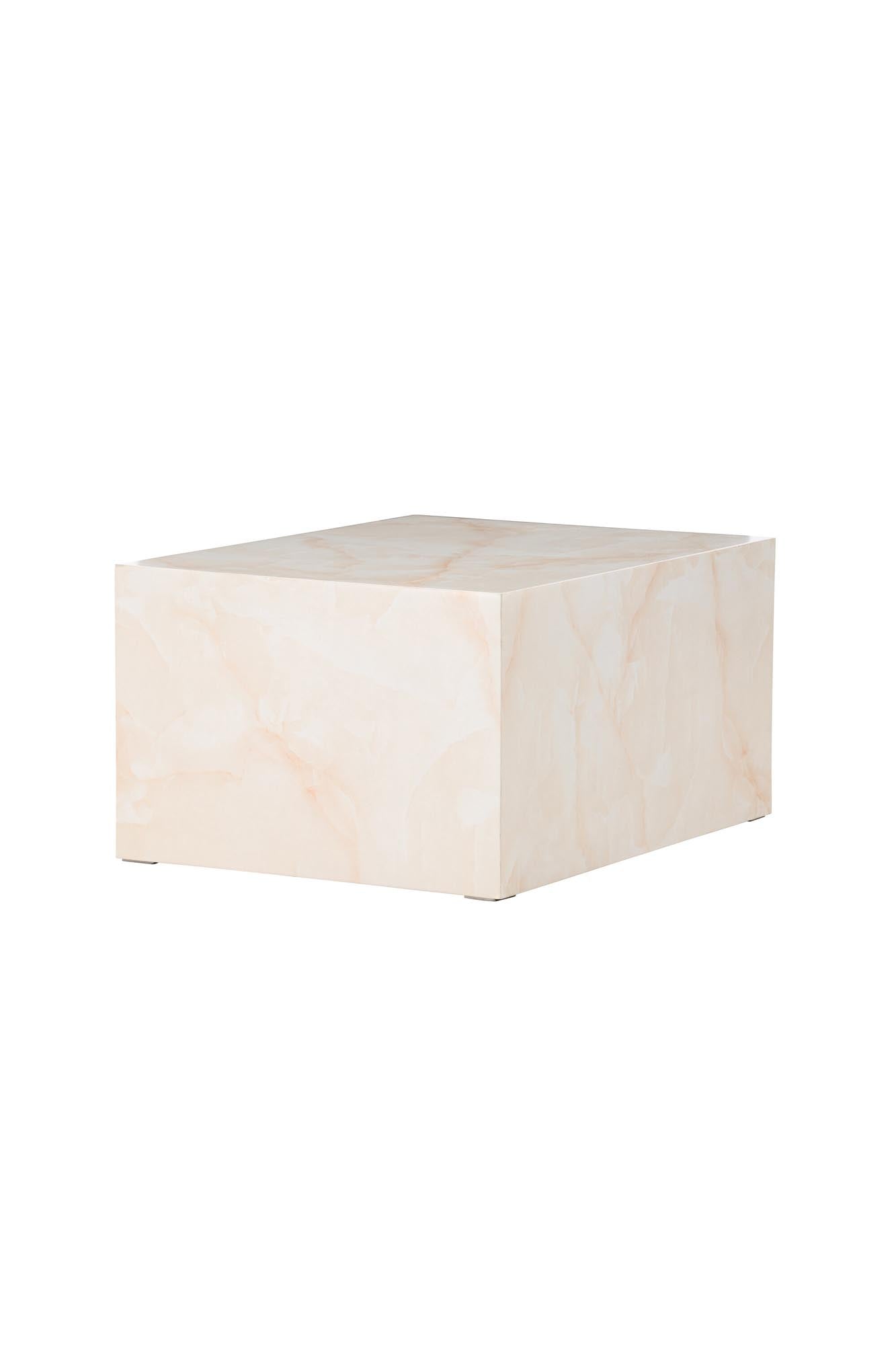York Sofatisch in Gelb präsentiert im Onlineshop von KAQTU Design AG. Beistelltisch ist von Venture Home