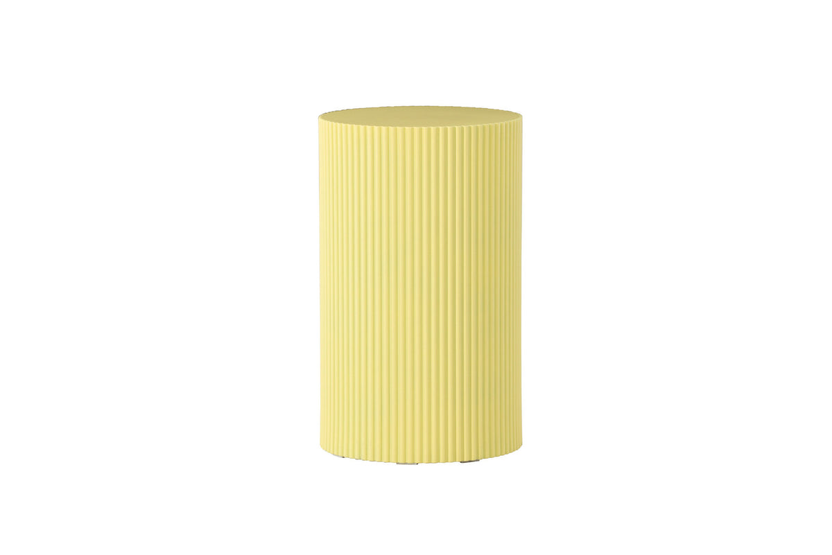 Lenox Beistelltisch in Gelb präsentiert im Onlineshop von KAQTU Design AG. Beistelltisch ist von Venture Home