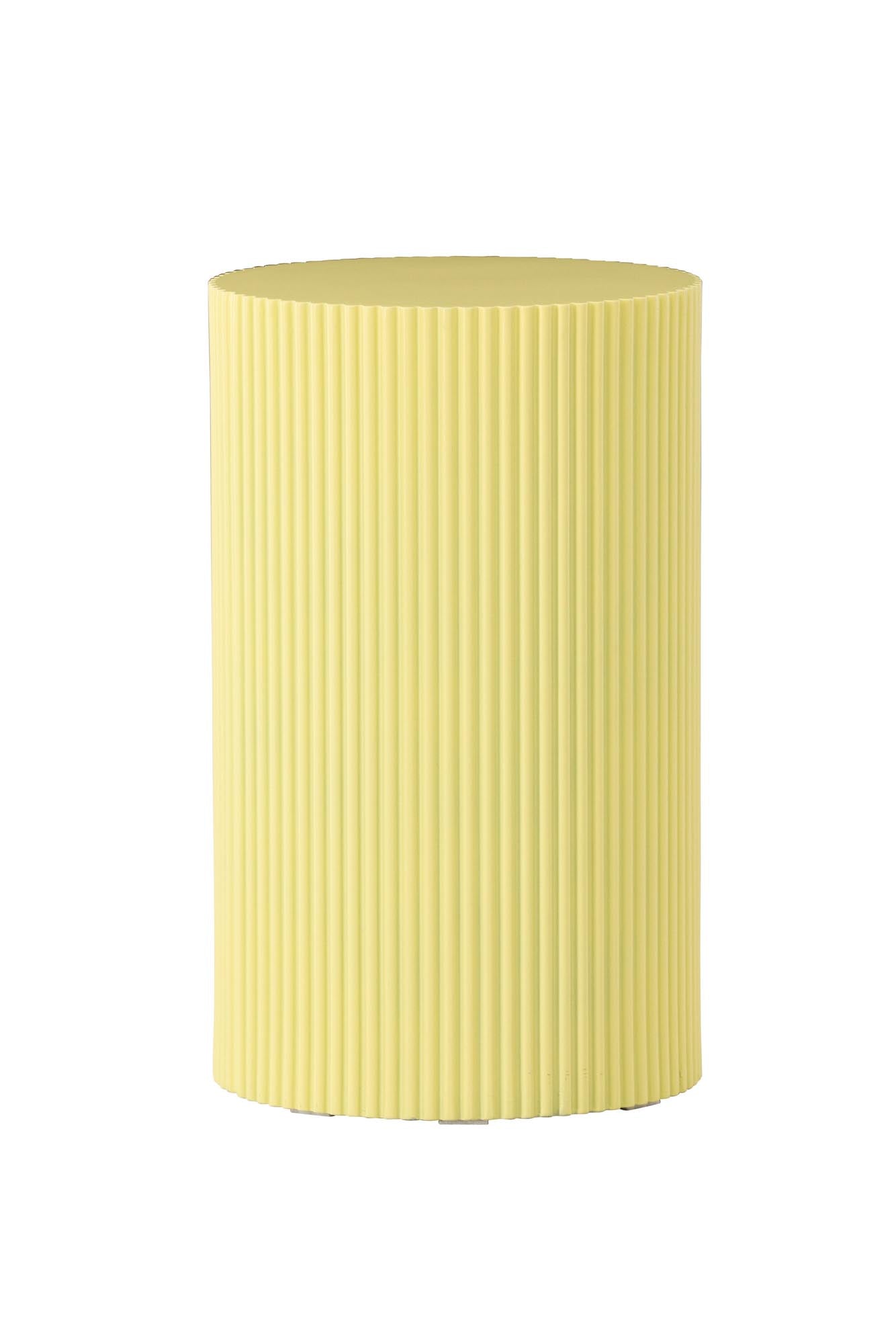 Lenox Beistelltisch in Gelb präsentiert im Onlineshop von KAQTU Design AG. Beistelltisch ist von Venture Home