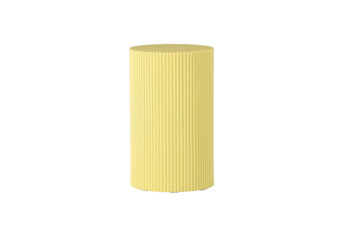 Lenox Beistelltisch in Gelb präsentiert im Onlineshop von KAQTU Design AG. Beistelltisch ist von Venture Home