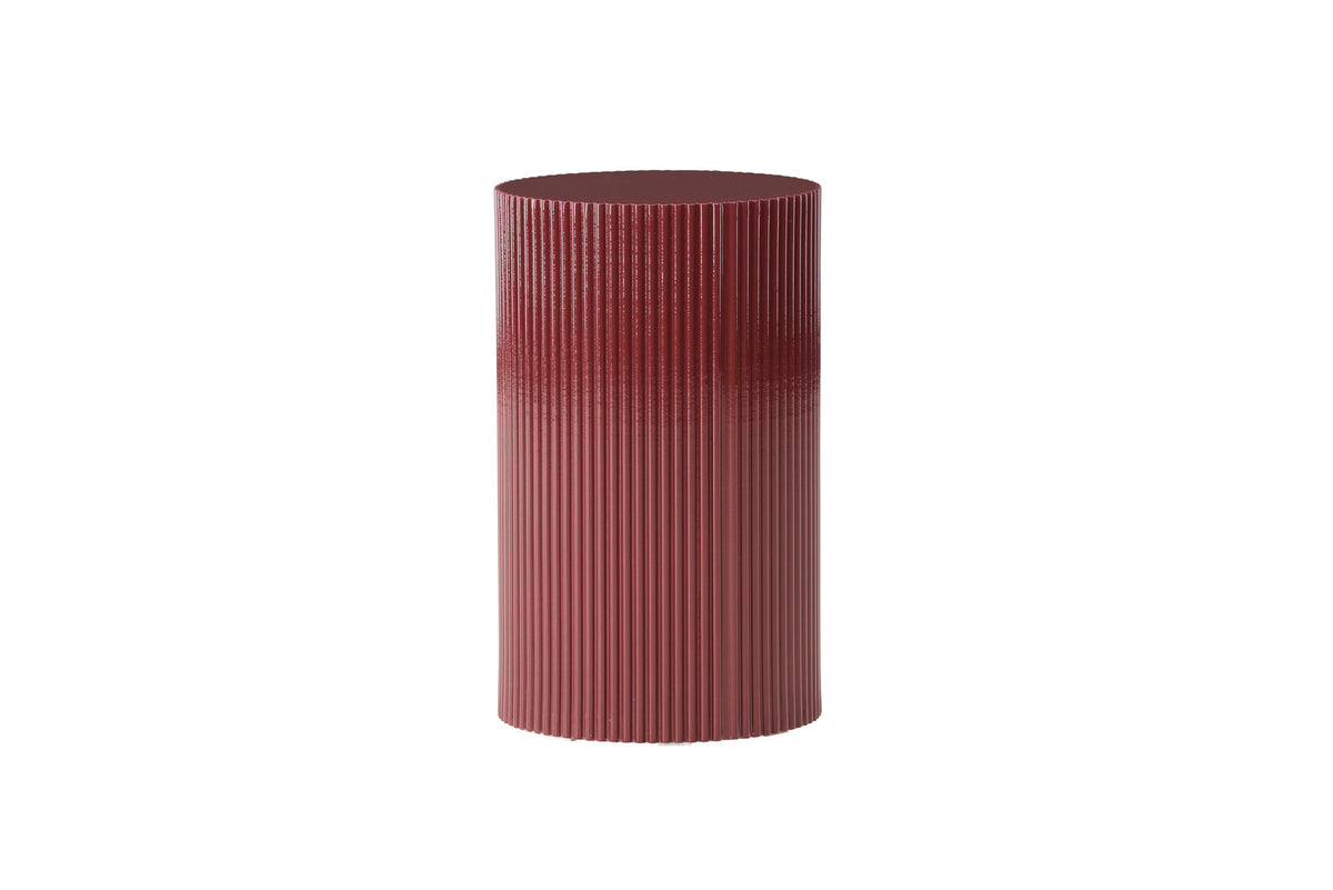 Lenox Beistelltisch in Burgund präsentiert im Onlineshop von KAQTU Design AG. Beistelltisch ist von Venture Home