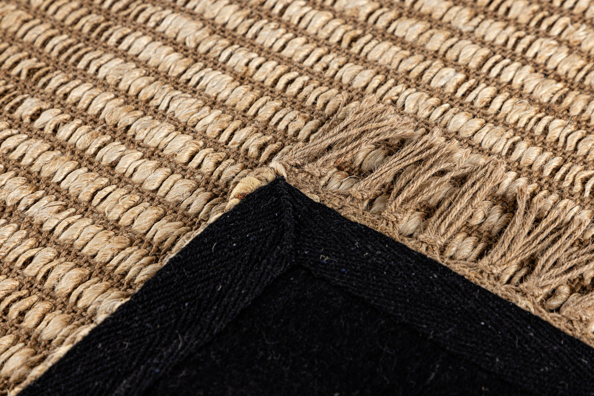Marcie Teppich in Beige präsentiert im Onlineshop von KAQTU Design AG. Teppich ist von Venture Home