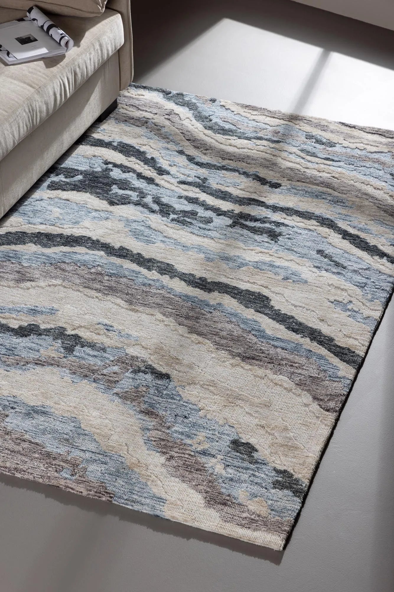 Gigi Teppich von Venture Home: Eleganz und Gemütlichkeit vereint.