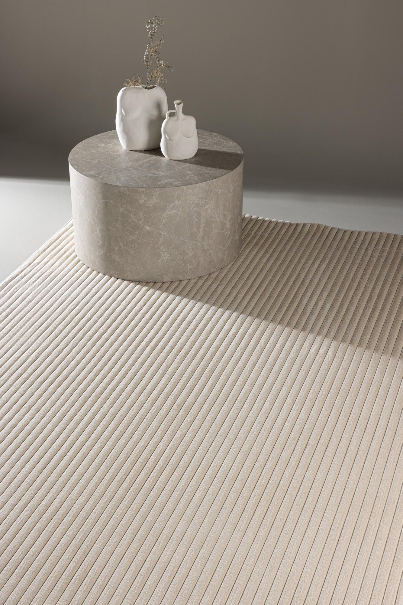 Stilvoller Miller Teppich von Venture Home für zeitlose Eleganz.