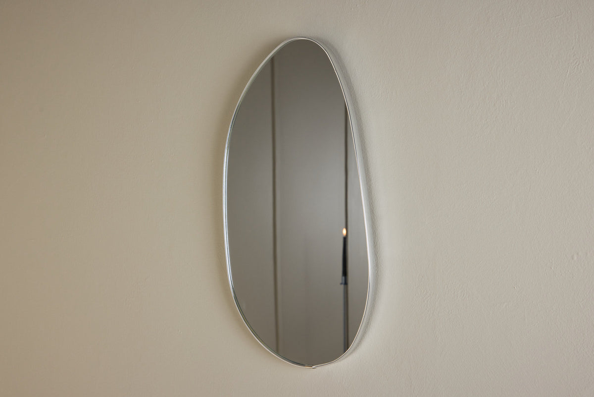 Borgholm Spiegel Small in Silver präsentiert im Onlineshop von KAQTU Design AG. Spiegel ist von Venture Home