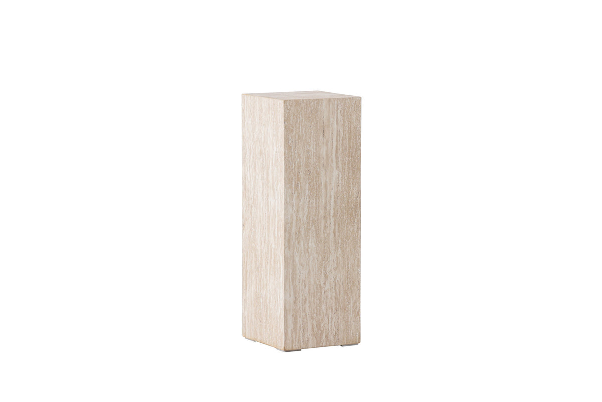 Ramsvik Sockel in Travertine look präsentiert im Onlineshop von KAQTU Design AG. Beistelltisch ist von Vind
