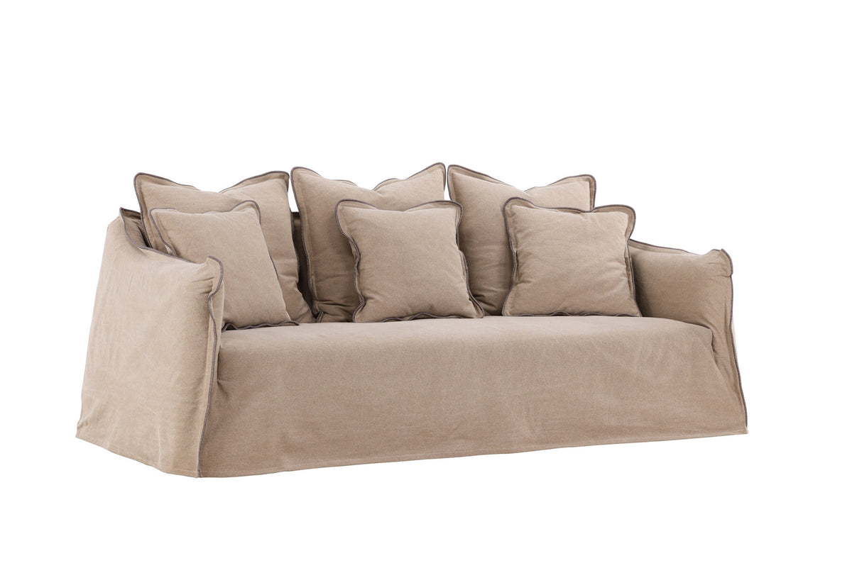 Oskarshamn 3 Seater Sofa in Beige/Brown präsentiert im Onlineshop von KAQTU Design AG. 3er Sofa ist von Vind