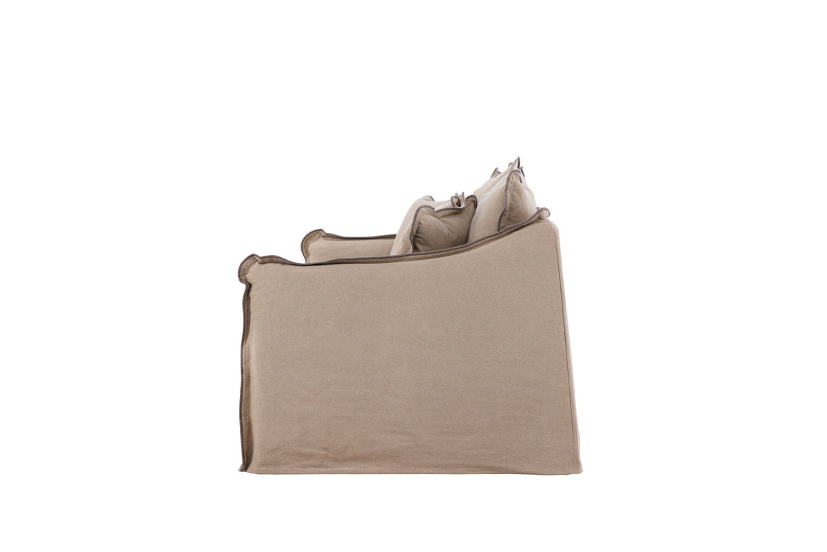 Oskarshamn 3 Seater Sofa in Beige/Brown präsentiert im Onlineshop von KAQTU Design AG. 3er Sofa ist von Vind