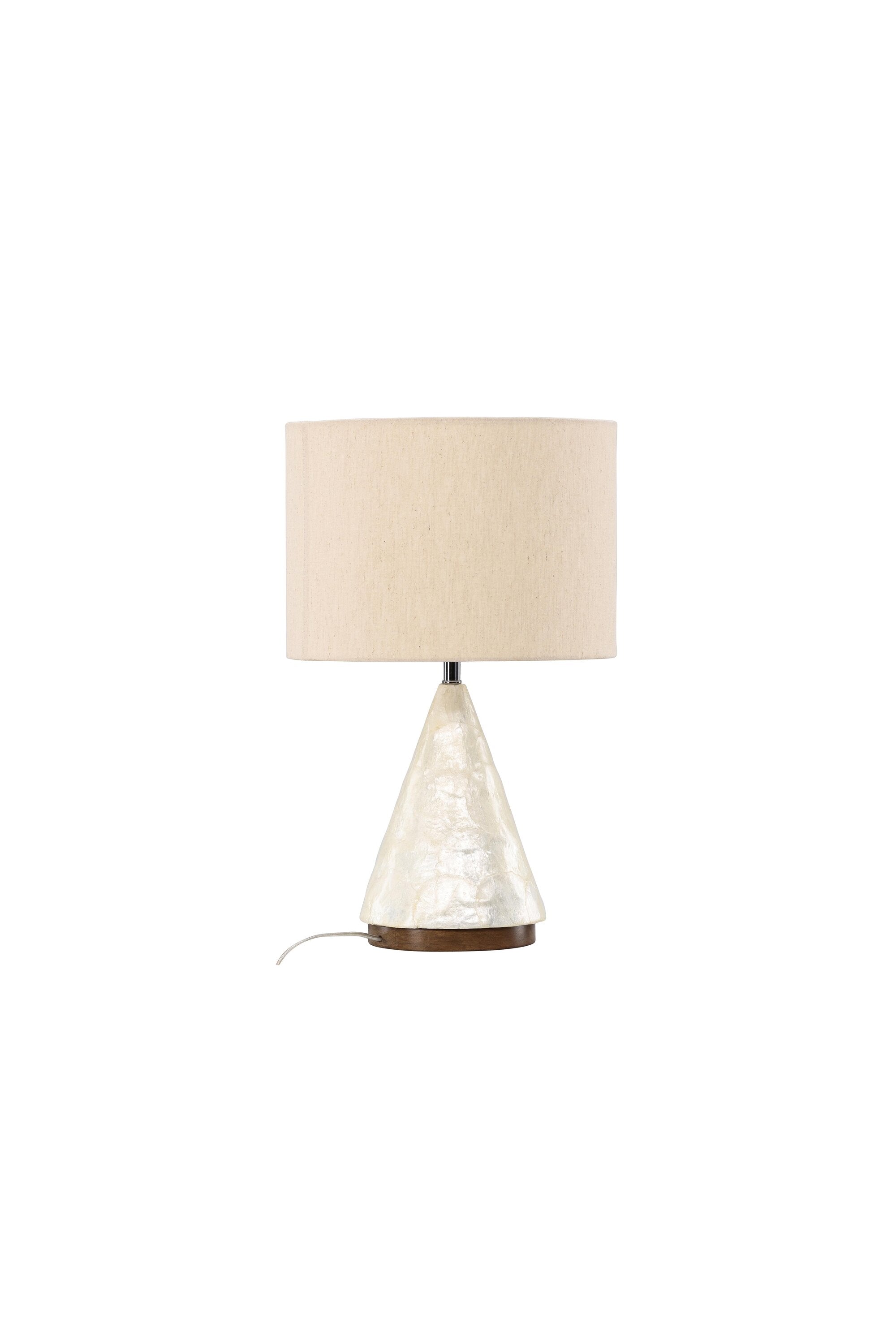 Donsö  Tischleuchte ⌀35  in Capiz / Natural präsentiert im Onlineshop von KAQTU Design AG. Tischleuchte ist von Vind