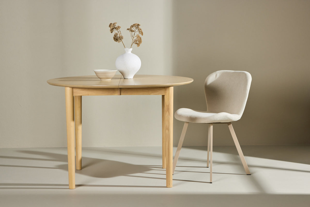 Gilda runder Esstisch in Whitewash präsentiert im Onlineshop von KAQTU Design AG. Esstisch ist von Venture Home