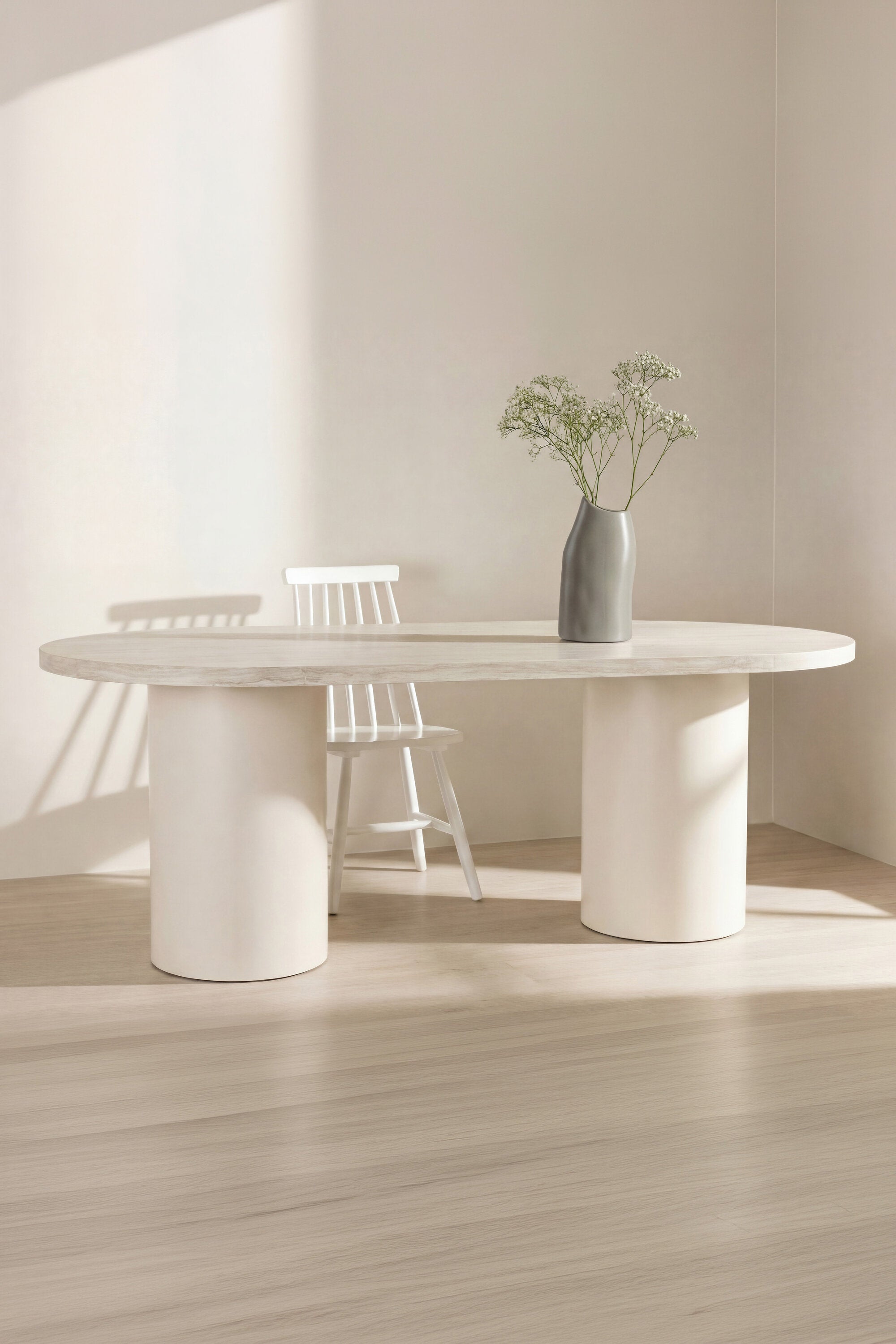 Narvik Oval Esstisch in Beige präsentiert im Onlineshop von KAQTU Design AG. Esstisch ist von Venture Home