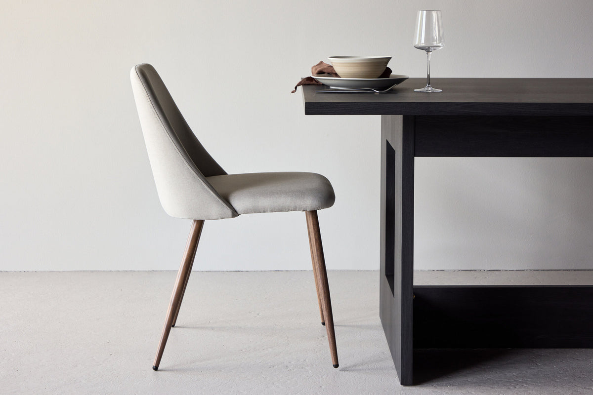Night Esszimmerstuhl in Beige präsentiert im Onlineshop von KAQTU Design AG. Stuhl ist von Venture Home