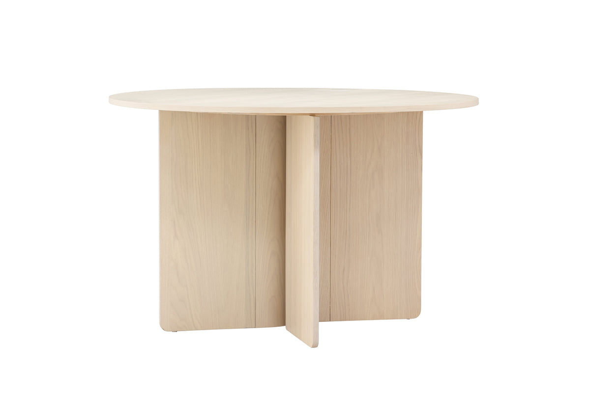 Der Tyresö Esstisch ø120 von Vind vereint stilvolles Design und Funktionalität. Ideal für gesellige Runden und pflegeleicht im Alltag.