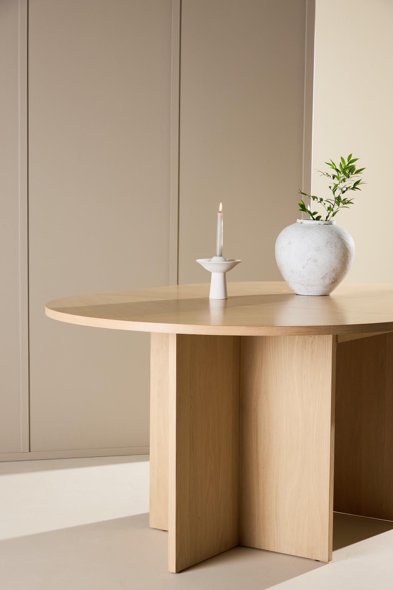Rechteckiger Esstisch Strada von Venture Home, modern und elegant, perfekt für Esszimmer oder Küche, langlebig und stilvoll.