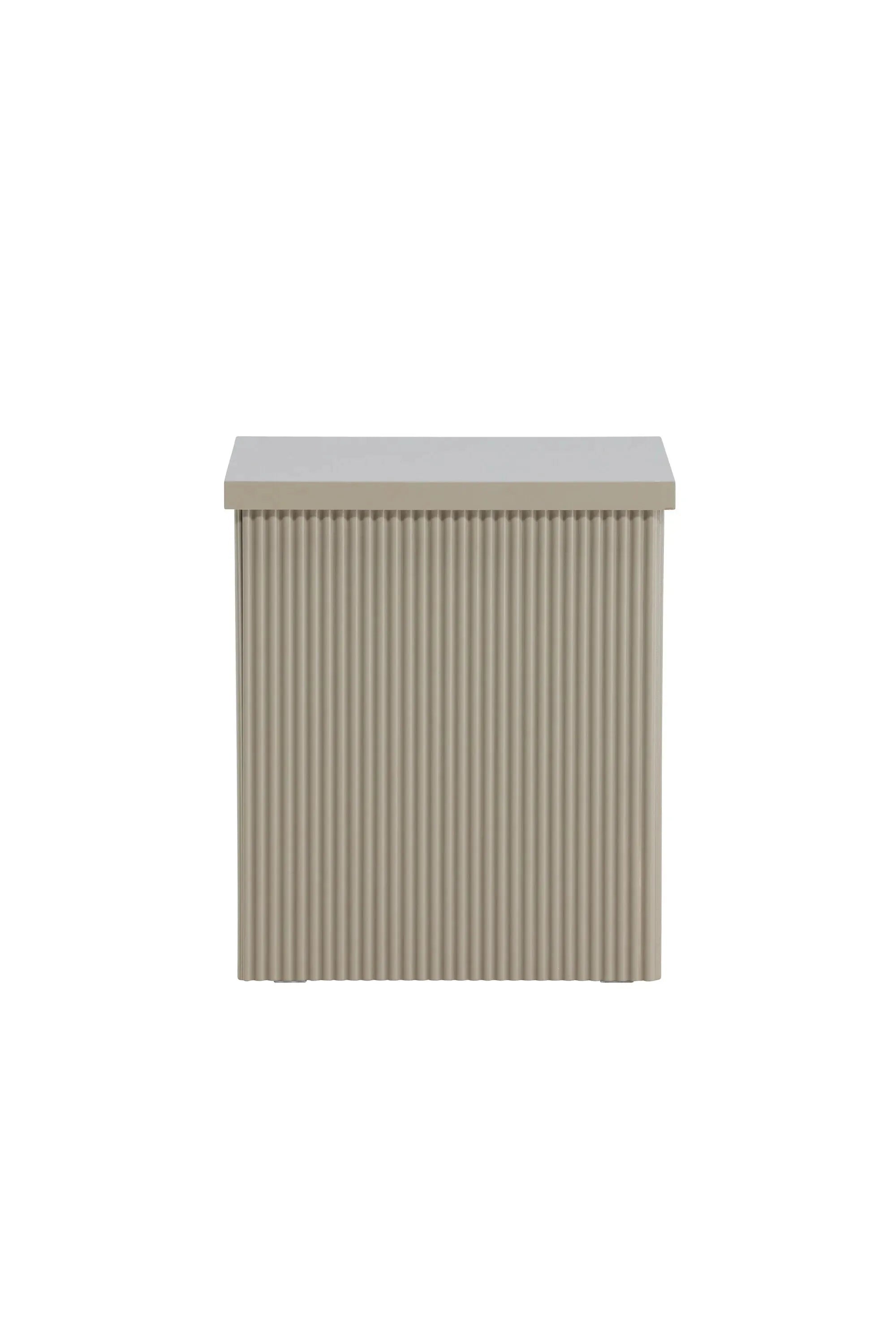 Der Lenox Beistelltisch vereint stilvolle Pfirsichfarbe mit robuster MDF-Struktur und gerippter Oberfläche für vielseitige Eleganz.