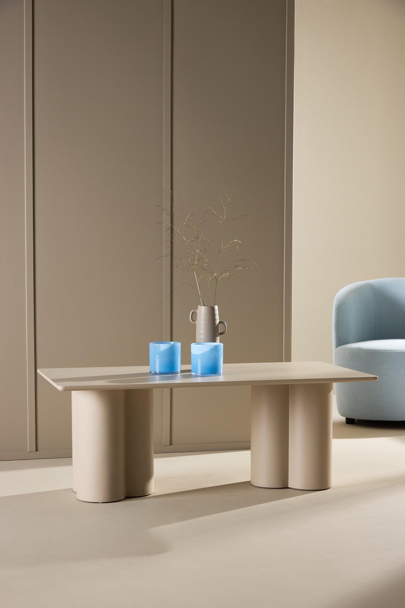 Eleganter Sofatisch aus MDF, 120x60 cm, in sanftem Beige. Vielseitig, robust und stilvoll für jeden Wohnraum.
