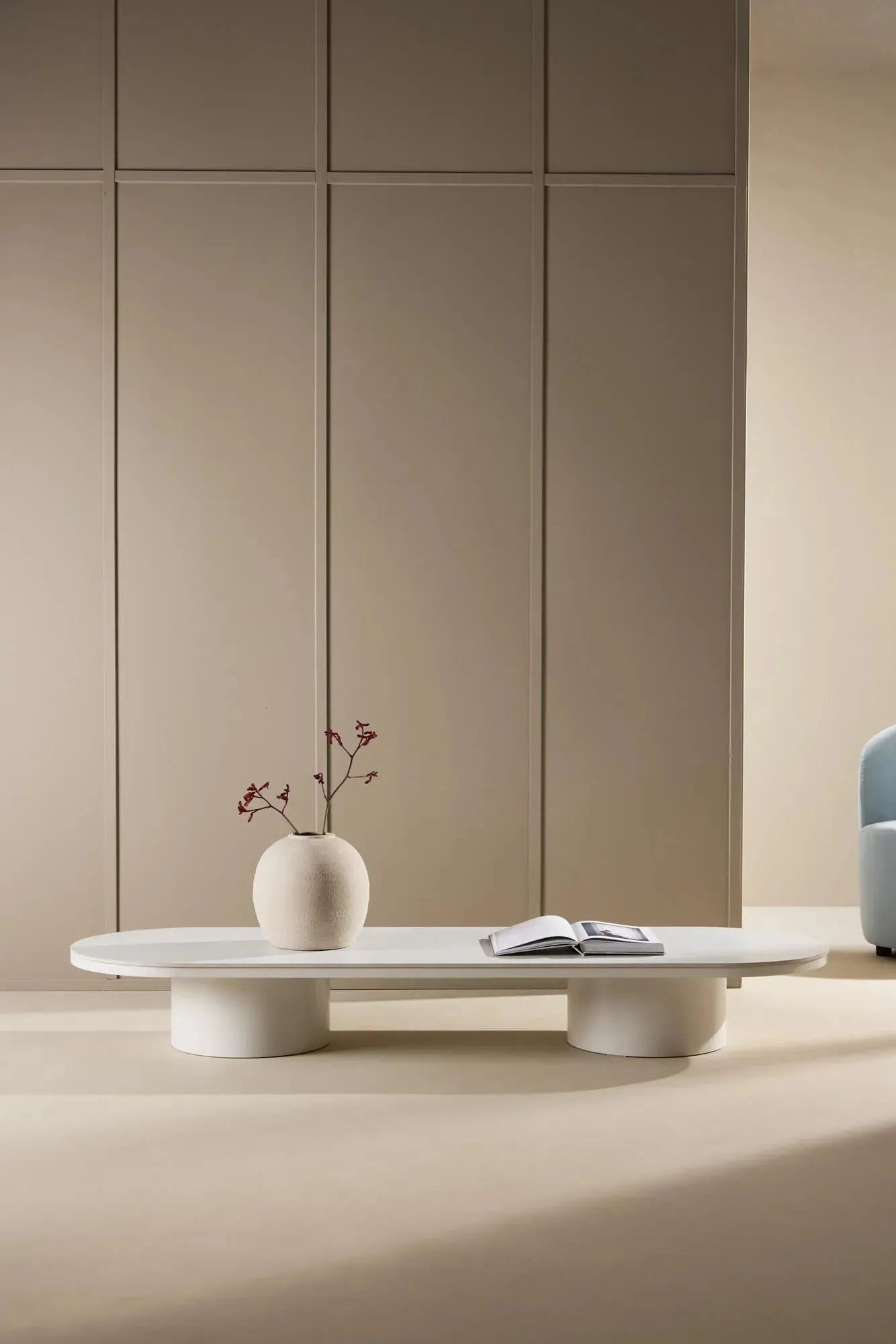 Moderner Sofatisch Narvik von Venture Home, stilvolles Design, perfekt für zeitgemäße und funktionale Wohnbereiche.