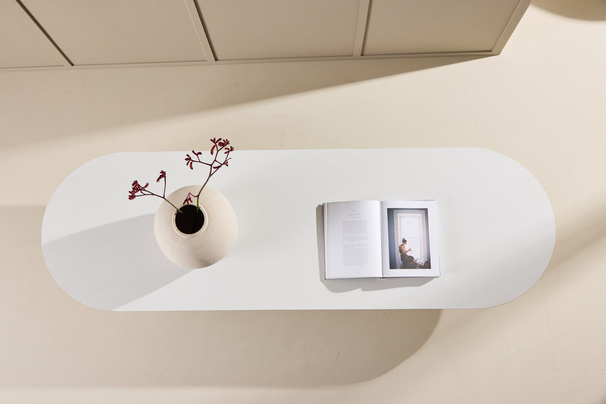 Narvik Sofatisch in Beige präsentiert im Onlineshop von KAQTU Design AG. Beistelltisch ist von Venture Home