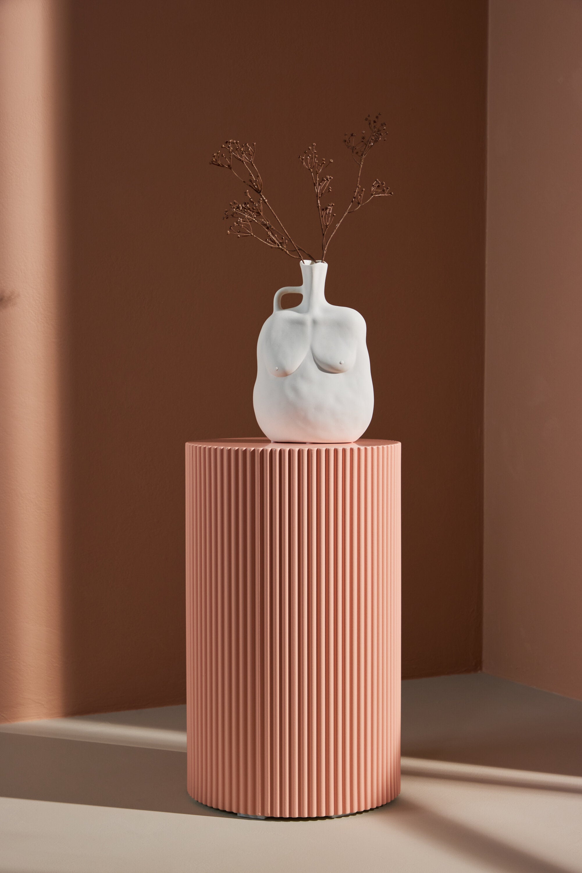 Lenox Beistelltisch in Peach präsentiert im Onlineshop von KAQTU Design AG. Beistelltisch ist von Venture Home