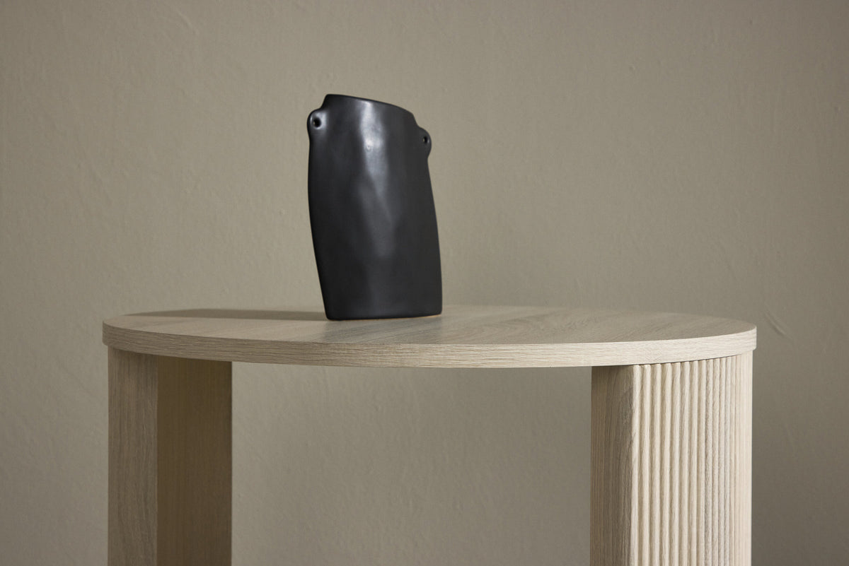 Bristol Sofatisch φ60 in Weisswasch präsentiert im Onlineshop von KAQTU Design AG. Beistelltisch ist von Venture Home