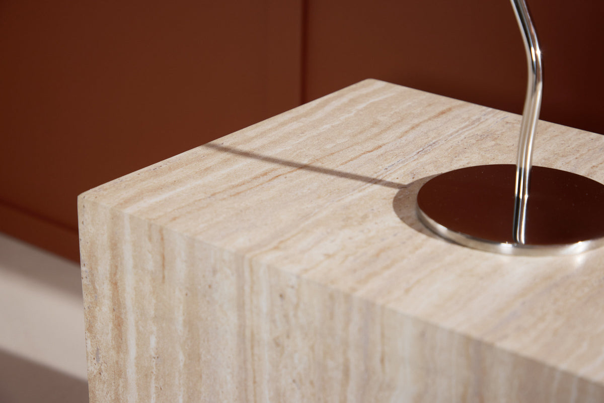 York Beistelltisch in Beige präsentiert im Onlineshop von KAQTU Design AG. Beistelltisch ist von Venture Home