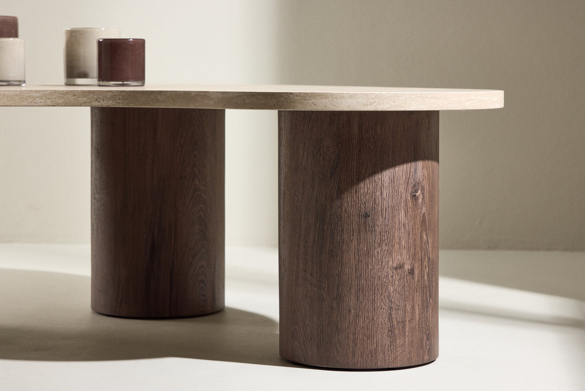 Megg Sofatisch 130x78 in Beige präsentiert im Onlineshop von KAQTU Design AG. Beistelltisch ist von Venture Home
