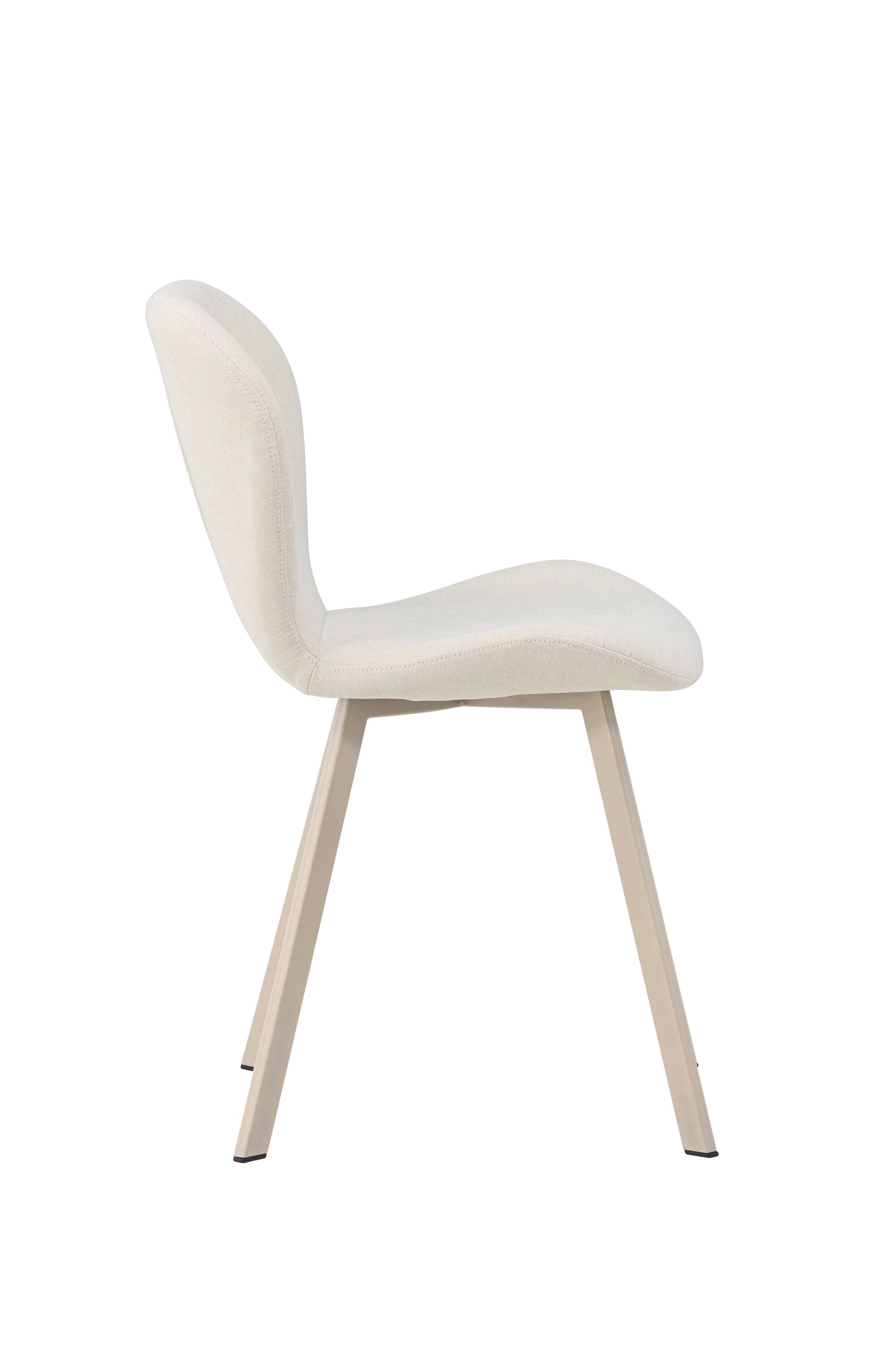 Der Lilja Esszimmerstuhl besticht durch zeitlose Eleganz und hohen Komfort, ideal für stilvolle und gemütliche Essbereiche.