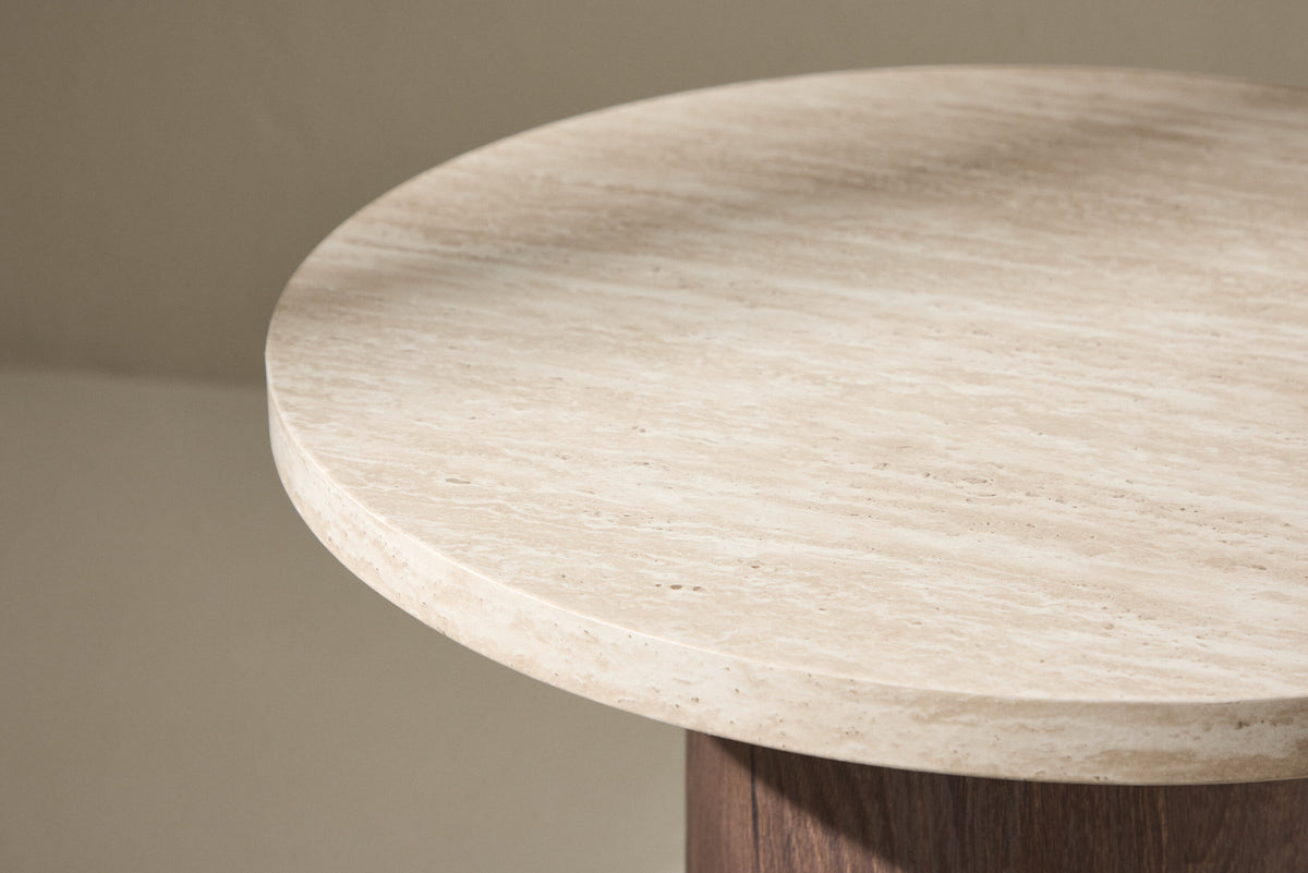 Megg Sofatisch ø50 in Beige präsentiert im Onlineshop von KAQTU Design AG. Beistelltisch ist von Venture Home