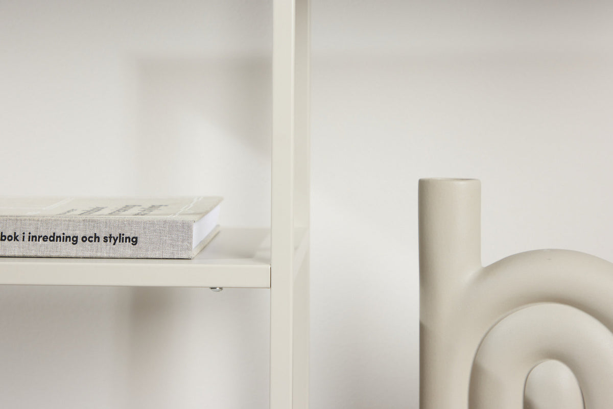 Staal Regal in Beige präsentiert im Onlineshop von KAQTU Design AG. Standregal ist von Venture Home