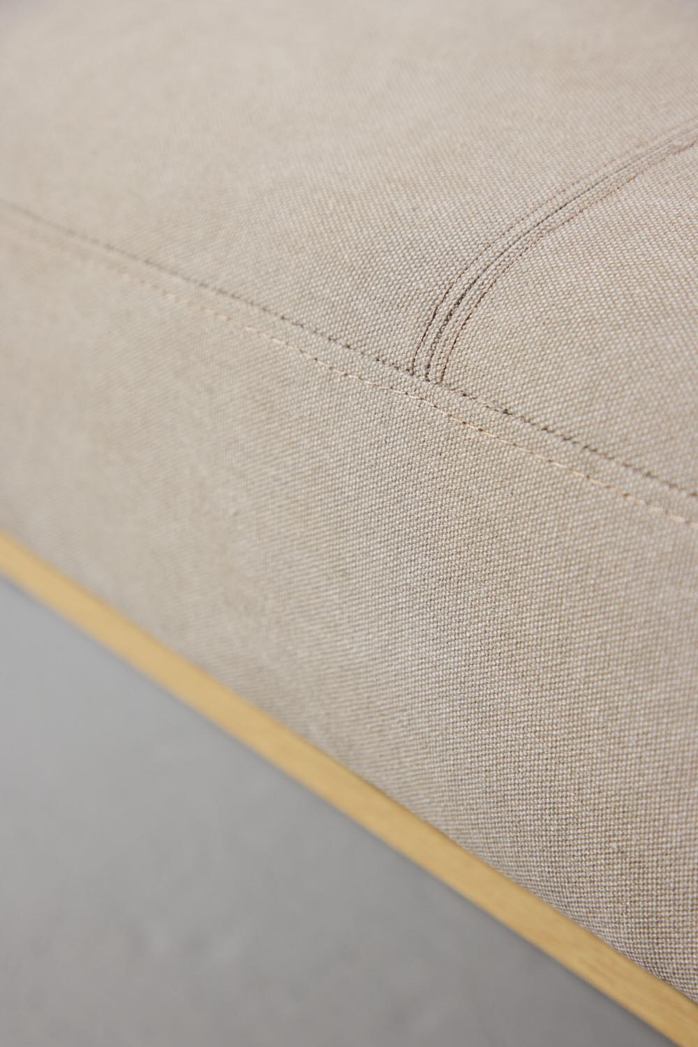 Bodil Folding Bed in Beige präsentiert im Onlineshop von KAQTU Design AG. Bettsofa ist von Venture Home