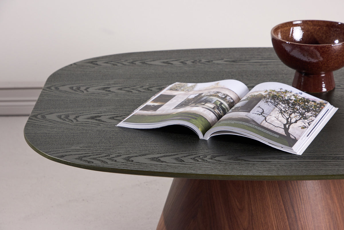Lanzo Beistelltisch in Dunkelgrün präsentiert im Onlineshop von KAQTU Design AG. Couchtisch ist von Venture Home
