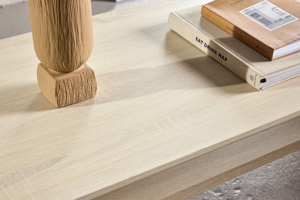 Telemarket Sofatisch in Weisswäsche präsentiert im Onlineshop von KAQTU Design AG. Beistelltisch ist von Venture Home