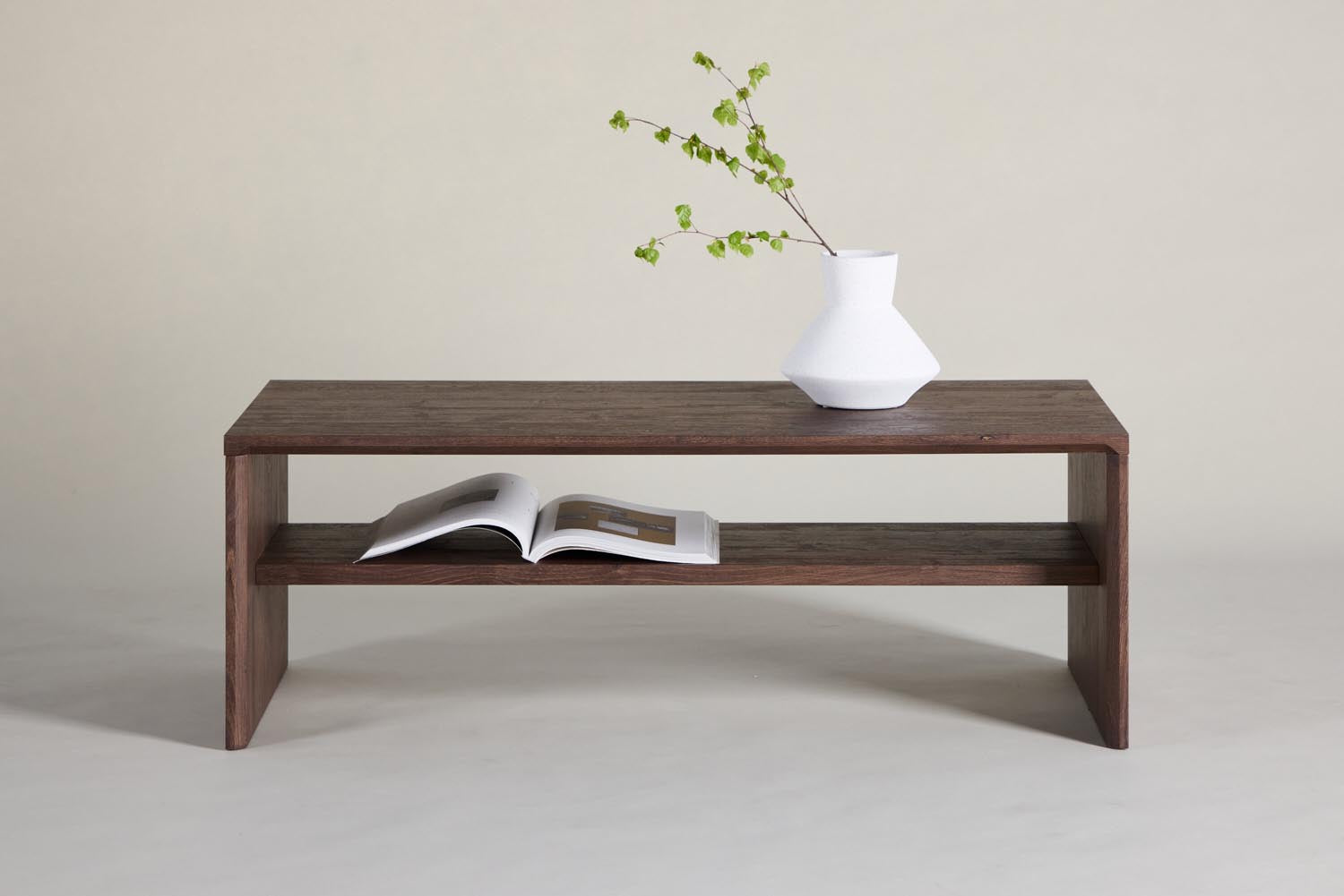 Telemarket Sofatisch in Mokka präsentiert im Onlineshop von KAQTU Design AG. Beistelltisch ist von Venture Home
