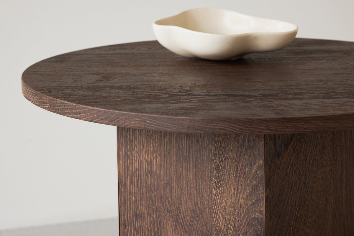 Tekla Sofatisch in Mokka präsentiert im Onlineshop von KAQTU Design AG. Beistelltisch ist von Venture Home