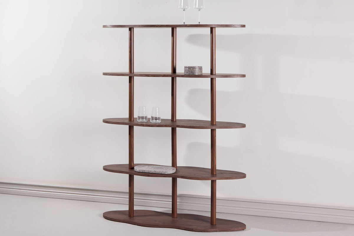 Moln Regal in Mokka präsentiert im Onlineshop von KAQTU Design AG. Standregal ist von Vind