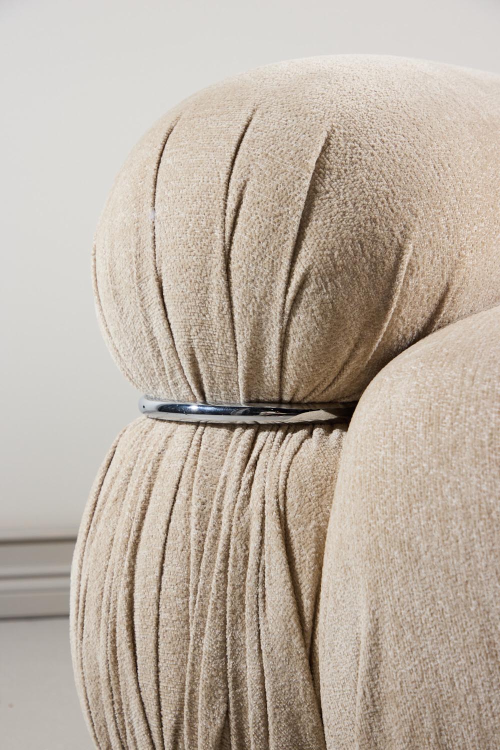 Mika Loungestuhl in Beige präsentiert im Onlineshop von KAQTU Design AG. Outdoor-Sessel ist von Venture Home