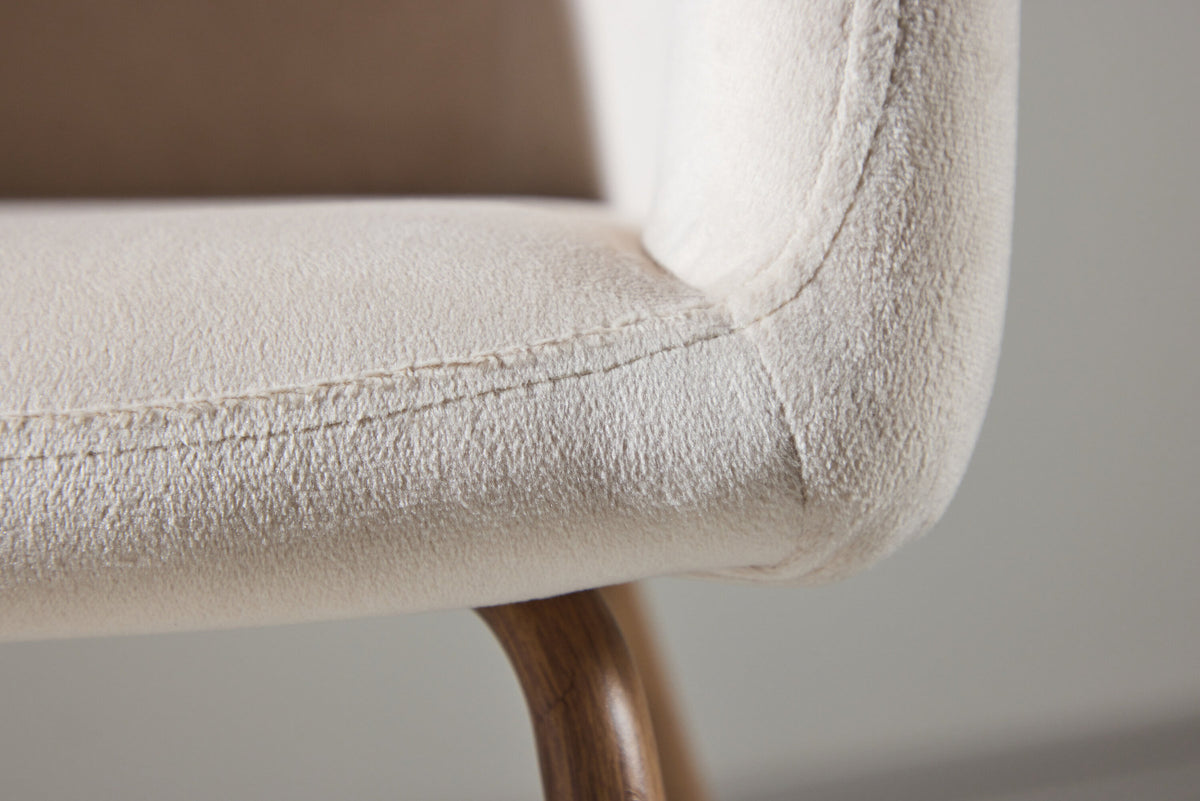 Berit Esszimmerstuhl in Beige präsentiert im Onlineshop von KAQTU Design AG. Stuhl ist von Venture Home